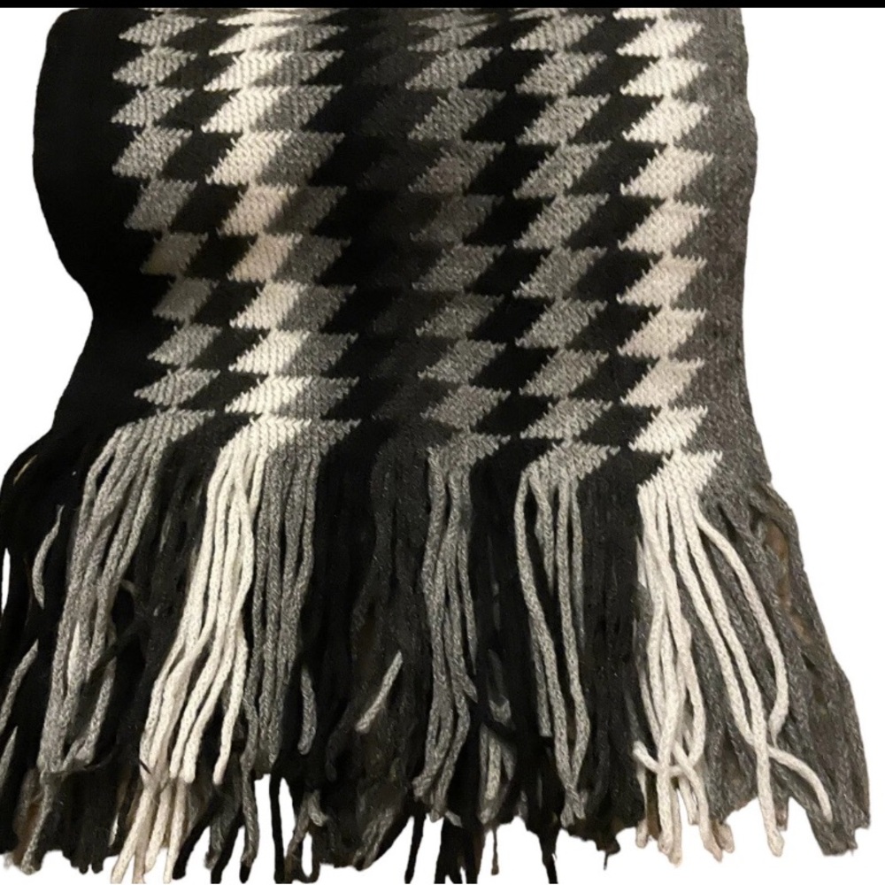 Y2K Knit Scarf